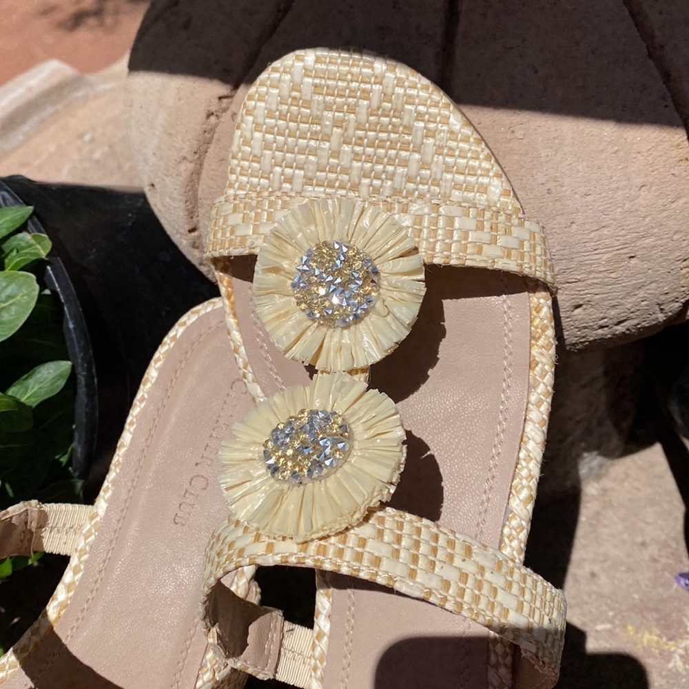 Sandals - Picture 5 of 11
